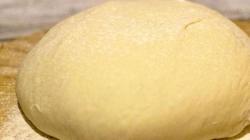 Bread dough is prepared with dry yeast, from three types of flour, with the addition of flaxseeds
