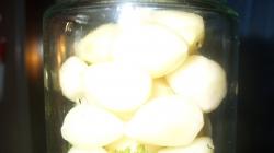 Cara memasak acar kepala bawang putih untuk musim dingin Acar bawang putih untuk musim dingin dalam bahasa Georgia